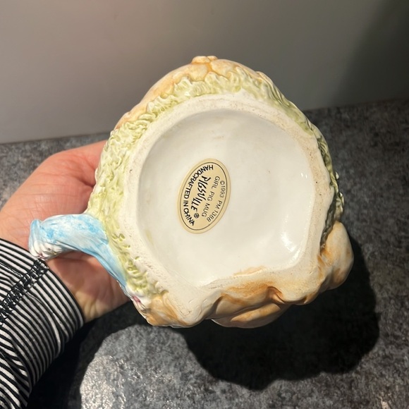 Vintage 1993 Pigsville mug - Picture 5 of 6